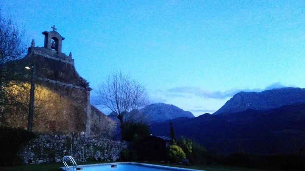 Aire De Ruesga Hotel Luaran gambar