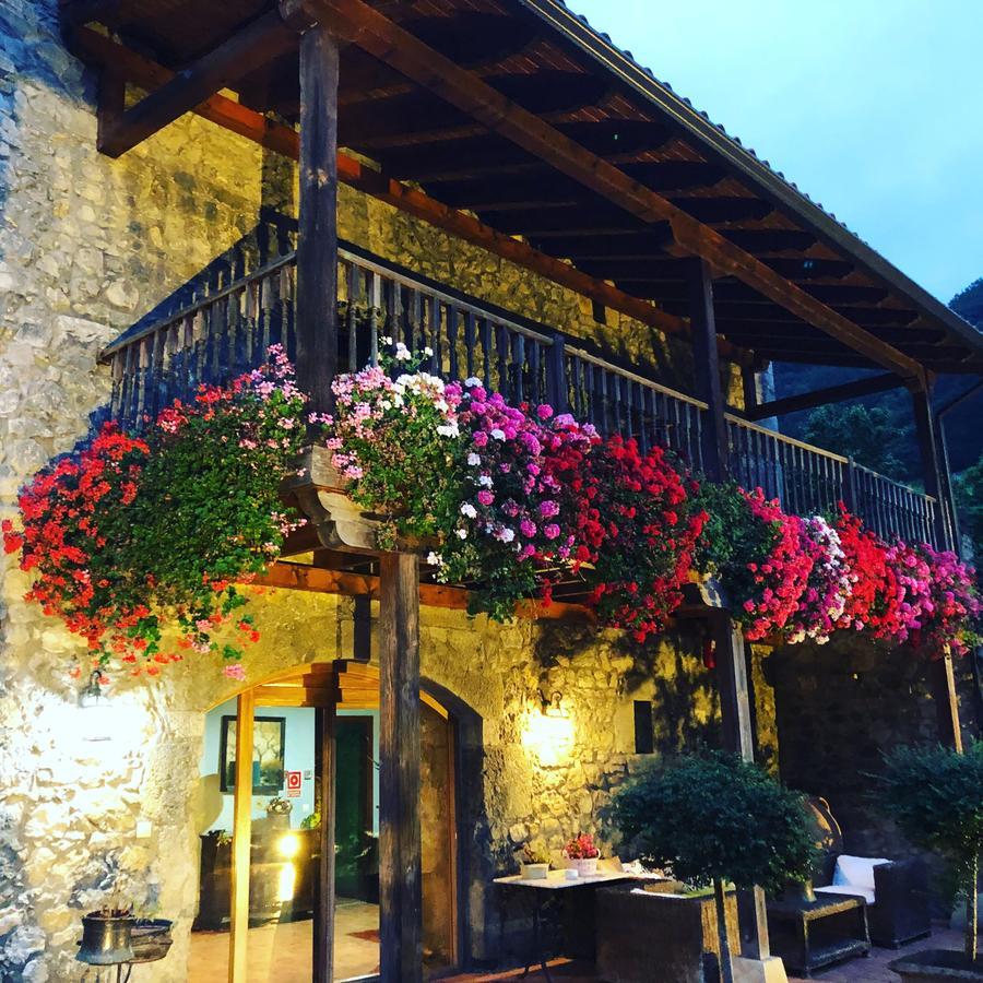 Aire De Ruesga Hotel Luaran gambar